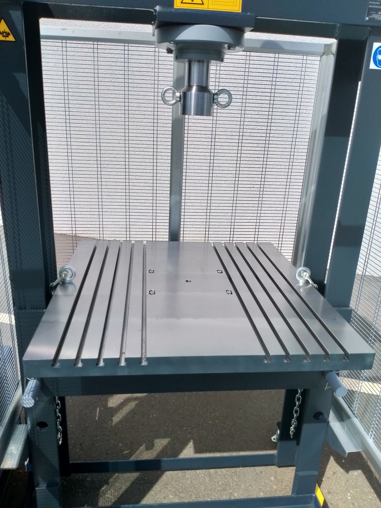 Hydraulic workshop press Hydraulic workshop press