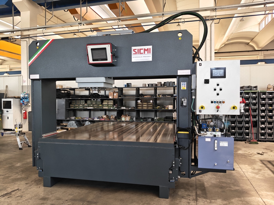 200-ton hydraulic flattening press